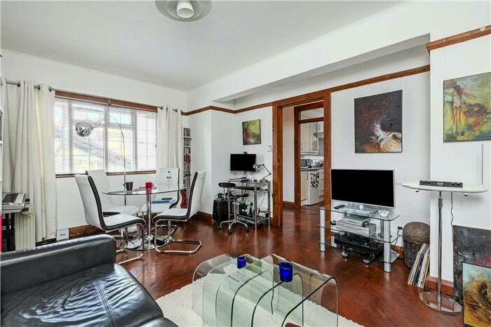 1 Bedroom Flat To Rent In Barnes High Street, London, SW13
