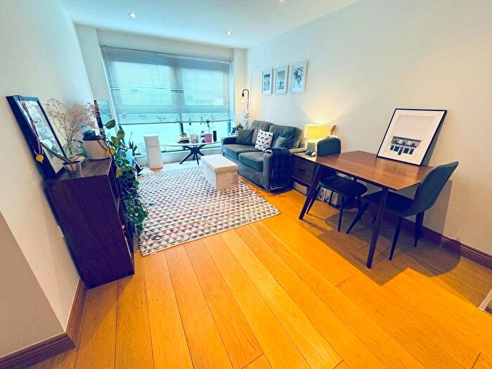 2 Bedroom Flat To Rent In Burston House, Burston Road, London, SW15