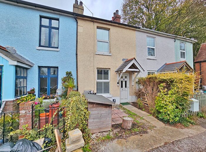 2 Bedroom Terraced House For Sale In Wallington Shore Road, Fareham, PO16