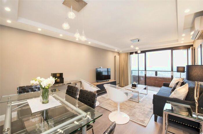 3 Bedroom Flat To Rent In Cresta House, Finchley Road, Swiss Cottage, NW3