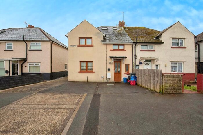3 Bedroom Semi-Detached House For Sale In Mynachdy Road, Cardiff, CF14