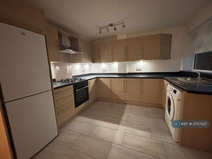 2 Bedroom Terraced House To Rent In Sandpiper Road, Southampton, SO16