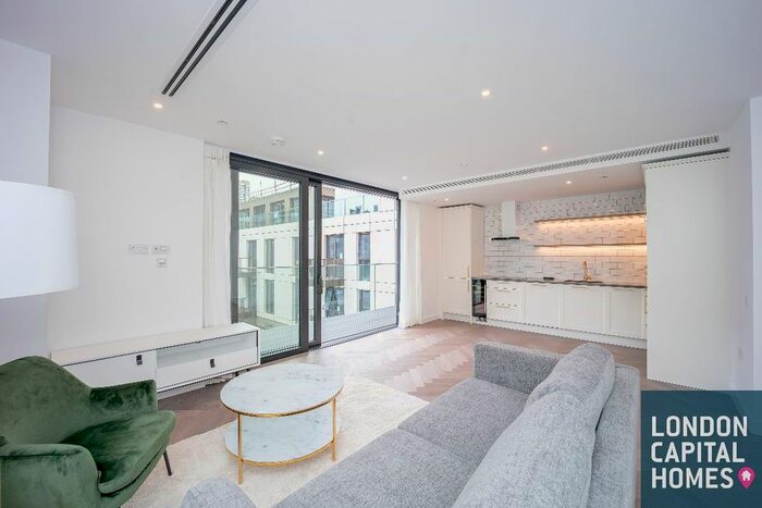 2 Bedroom Flat To Rent In Merino Wharf, Arrival Square, Vaughan Way, London, E1W