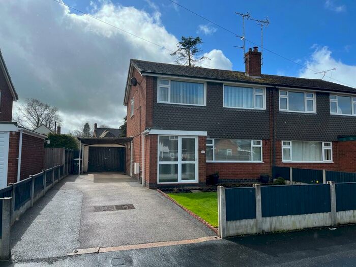 3 Bedroom House To Rent In Hawthornden Gardens, Uttoxeter, ST14