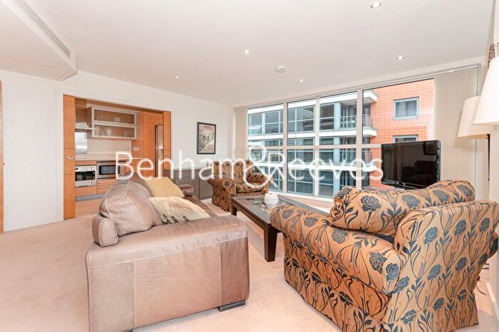 3 Bedroom Flat To Rent In The Boulevard, Fulham, SW6