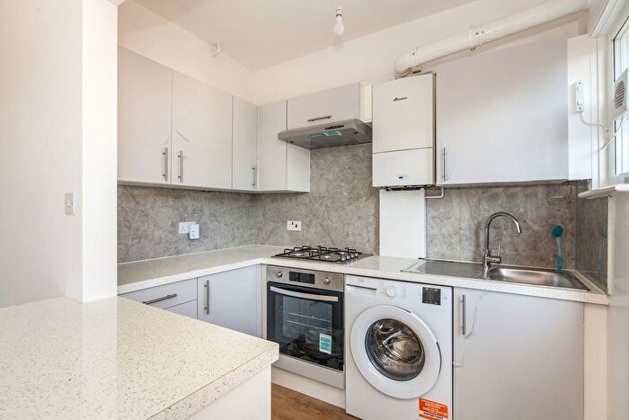 3 Bedroom Terraced House To Rent In Cassland Road, Thornton Heath, CR7