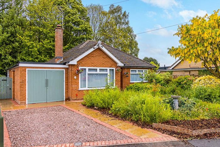 2 Bedroom Detached Bungalow For Sale In Westmoreland Road, Moulton, PE12