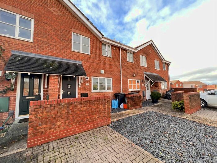 2 Bedroom Terraced House To Rent In Whitmore Close, The Prinnels, Swindon, SN5