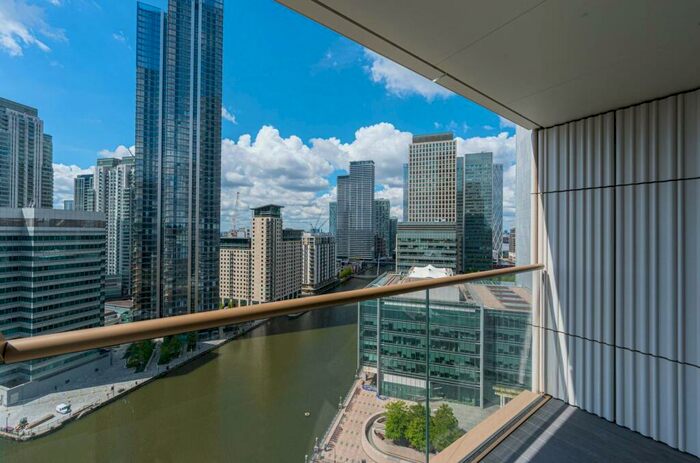 Studio To Rent In One Park Drive, Canary Wharf, London, E14