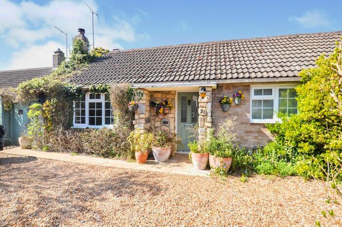 2 Bedroom Semi-Detached Bungalow For Sale In Hillside, Chelveston, Wellingborough, NN9