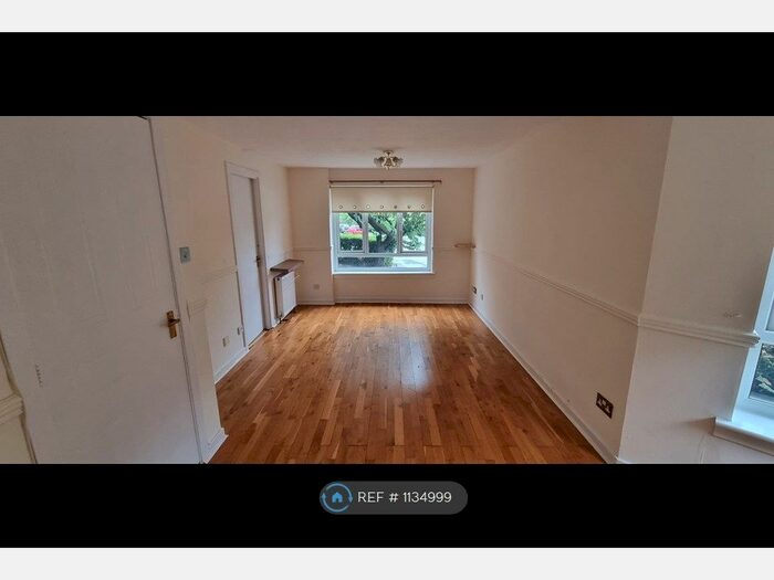 2 Bedroom Flat To Rent In Adamswell Street, Glasgow, G21