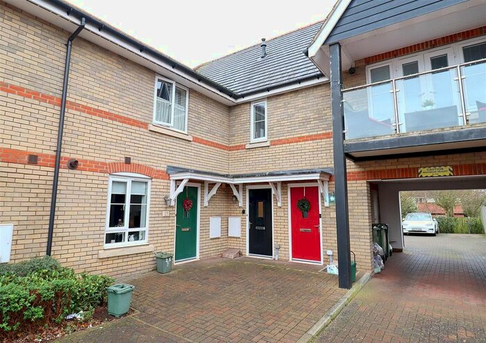 2 Bedroom Maisonette To Rent In Foundry Way, Rayne, Braintree, CM77