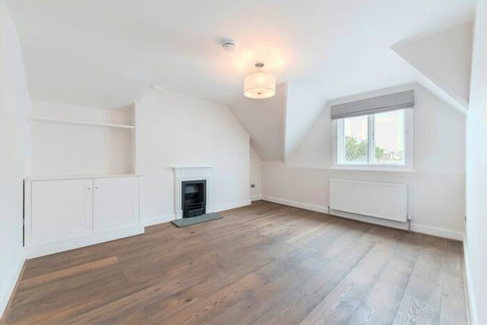 1 Bedroom Flat To Rent In Lennox Gardens, Knightsbridge, London, SW1X