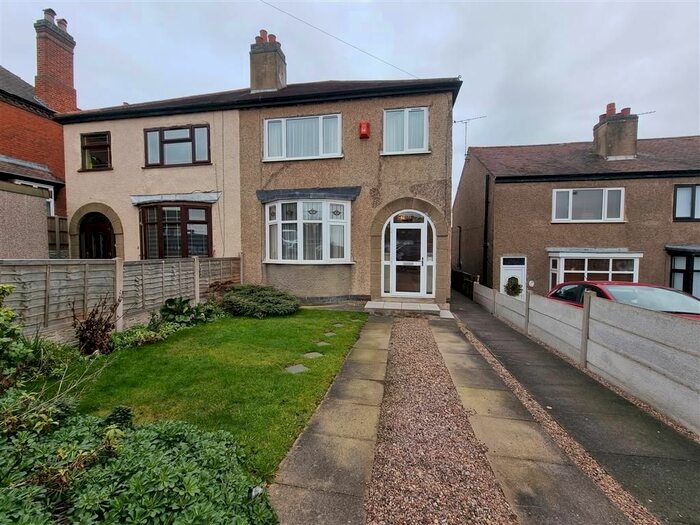 3 Bedroom Property To Rent In Calais Road, Burton-On-Trent DE13