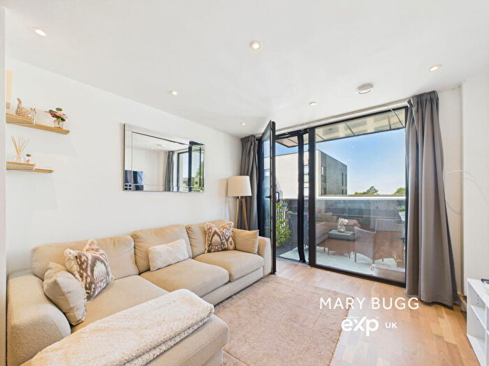 1 Bedroom Apartment For Sale In Burgess Springs, Chelmsford, CM1