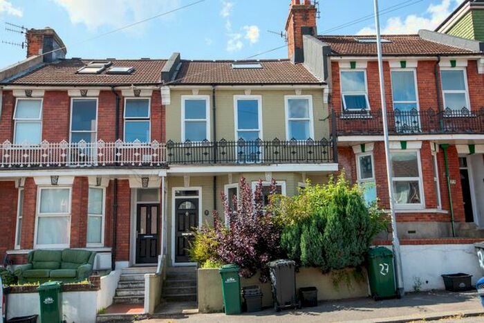 6 Bedroom Terraced House To Rent In Hollingbury Road, Brighton, BN1