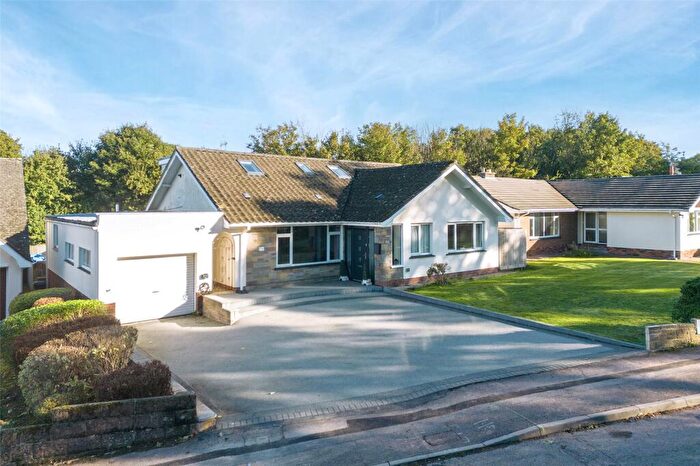 6 Bedroom Detached House For Sale In The Chase, Honiton, Devon, EX14