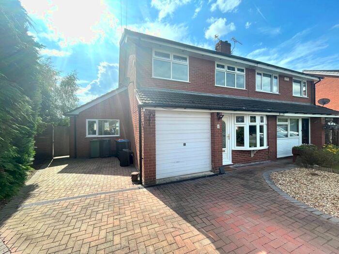 3 Bedroom Property To Rent In Aitchison Road, Lostock Gralam, Northwich, CW9