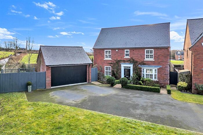 4 Bedroom Detached House For Sale In Gerway Close, Ottery St. Mary, EX11