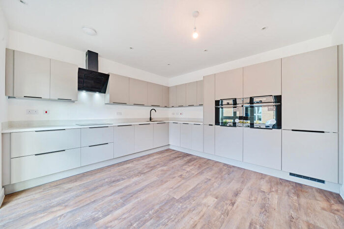 4 Bedroom Detached House To Rent In Wheatley Carr, Barrowford, BB9