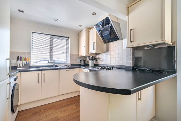 3 Bedroom Detached House For Sale In Primrose Avenue, Barnstaple, Devon, EX32