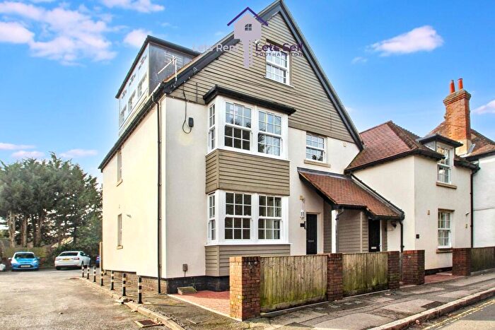 2 Bedroom Flat To Rent In The Anchorage, SO31