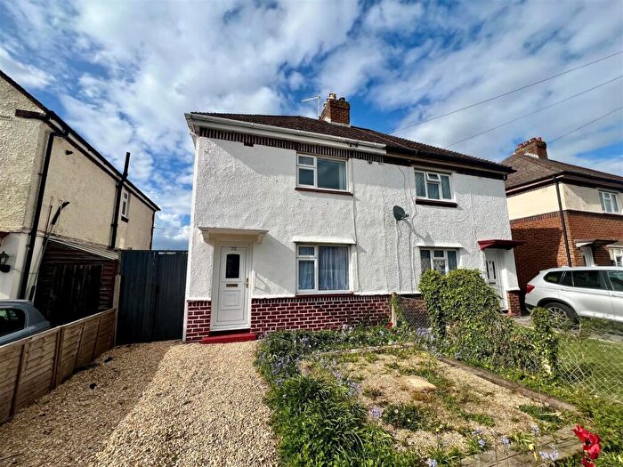 2 Bedroom Semi Detached House To Rent In Wymans Road, Cheltenham, GL52