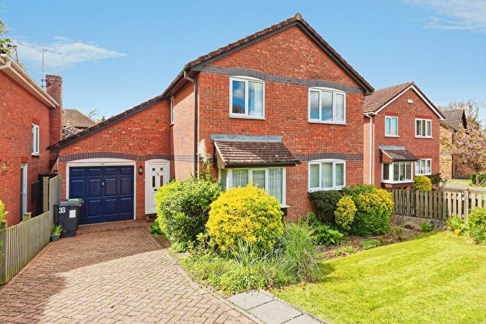 4 Bedroom Detached House For Sale In Rochester Avenue, Canterbury, Kent, CT1