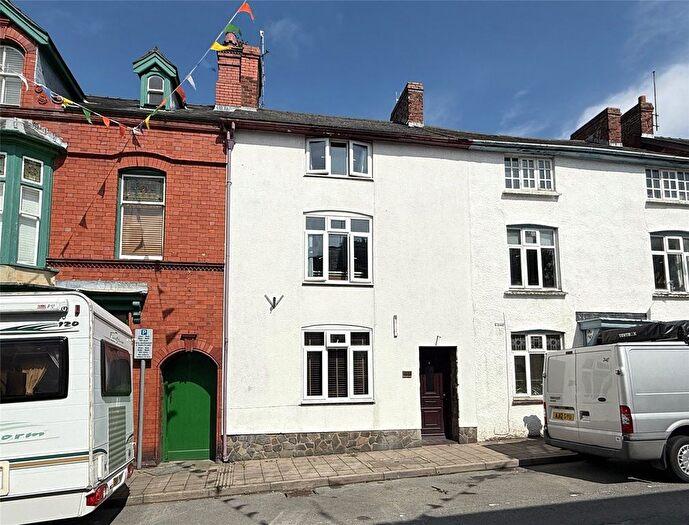 3 Bedroom Terraced House For Sale In Bridge Street, Llanfair Caereinion, Welshpool, Powys, SY21