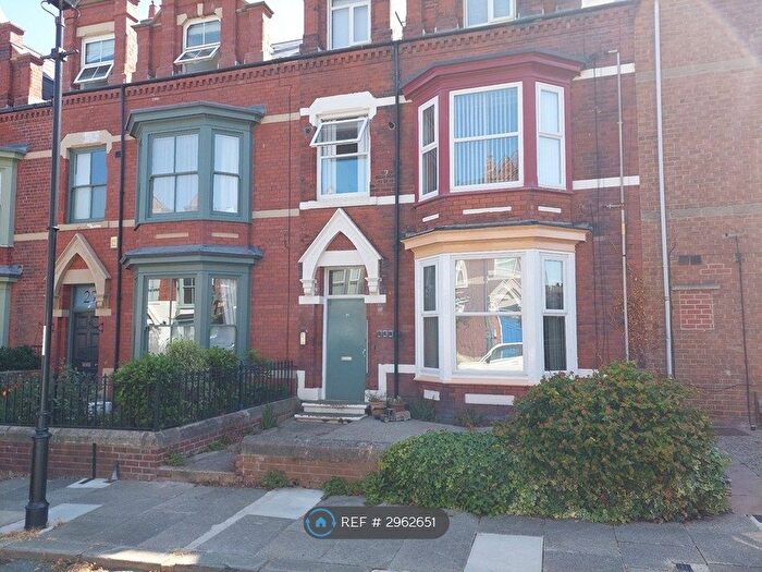 2 Bedroom Flat To Rent In Diamond Street, Saltburn-By-The-Sea, TS12