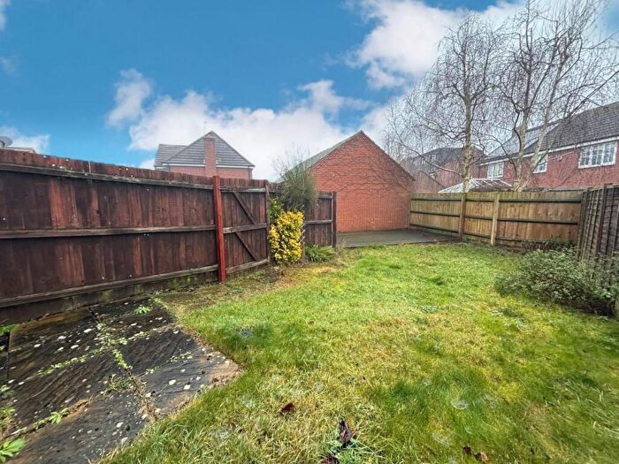 3 Bedroom Terraced House For Sale In Deer Close, Grange Park, Northampton, NN4