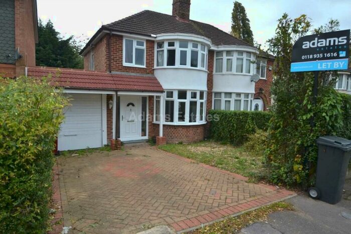 3 Bedroom Semi-Detached House To Rent In Windermere Road, Reading, RG2