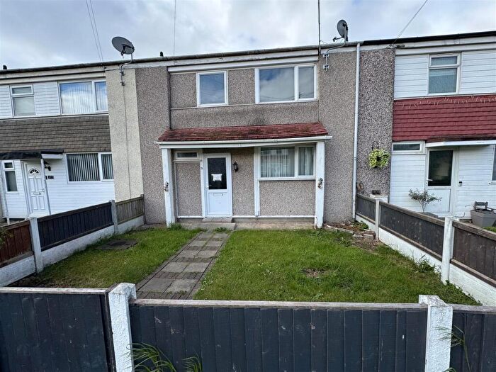 3 Bedroom House To Rent In Please Enquire Online And Follow The Prompts First Avenue, Canvey Island, SS8