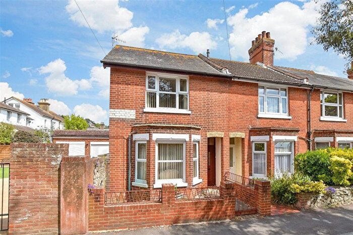2 Bedroom End Of Terrace House For Sale In Twiss Road, Hythe, Kent, CT21