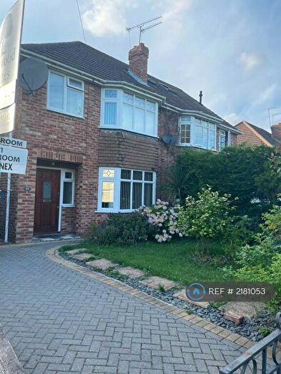 3 Bedroom Semi-Detached House To Rent In Smiths Lane, Windsor, SL4