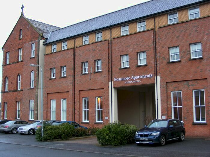 2 Bedroom Flat To Rent In Rossmore Apartments, Belfast, BT7