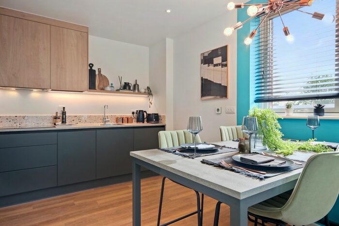 1 Bedroom Flat For Sale In Heybourne Park, Clayton Field, London, NW9