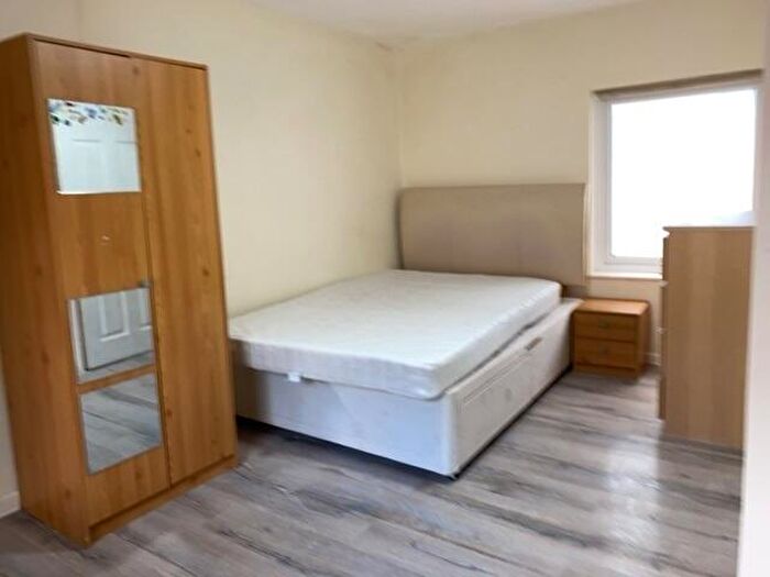 House Of Multiple Occupation To Rent In Pownall Square, Liverpool, Merseyside, L3