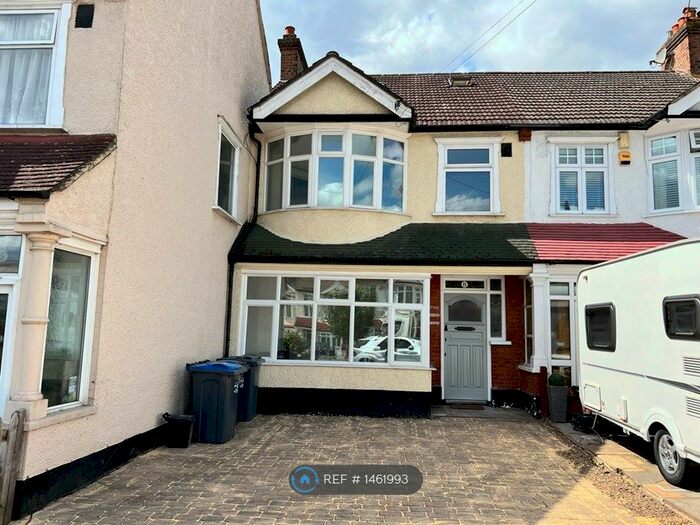 4 Bedroom Terraced House To Rent In Dixon Road, London, SE25