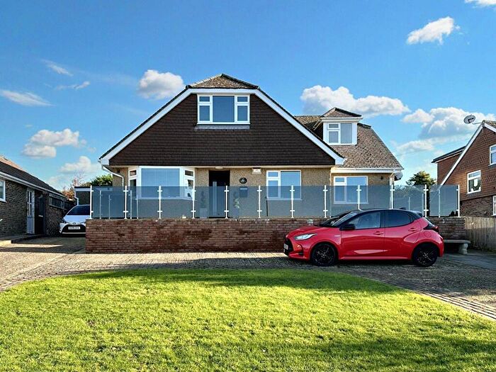 4 Bedroom Detached House For Sale In Downs Valley Road, Woodingdean, BN2