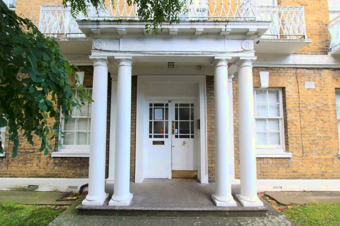 2 Bedroom Apartment To Rent In Chester Way, London, SE11