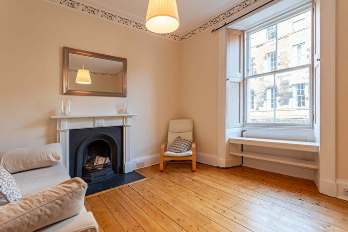 1 Bedroom Flat To Rent In Cumberland Street, New Town, Edinburgh, EH3