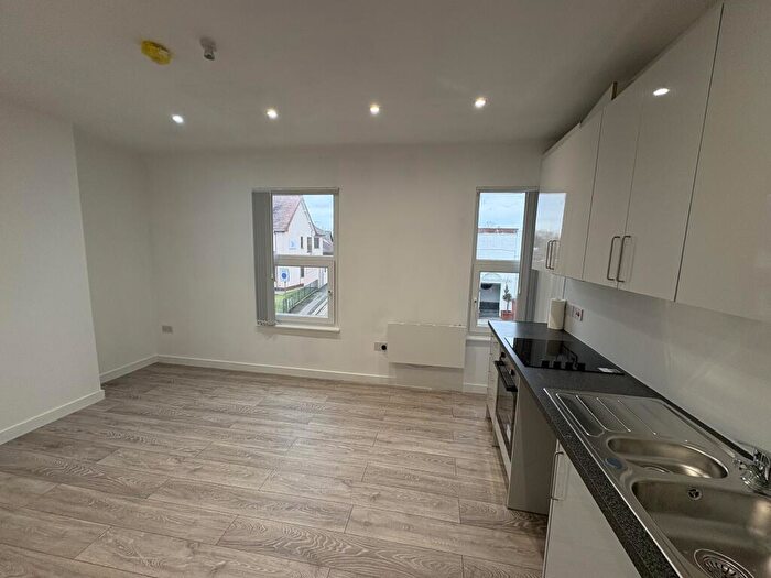 1 Bedroom Apartment To Rent In Bridgewater Road, Worsley, M28