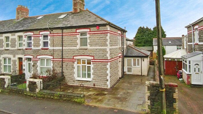 3 Bedroom End Of Terrace House For Sale In Redlands Road, Penarth, CF64
