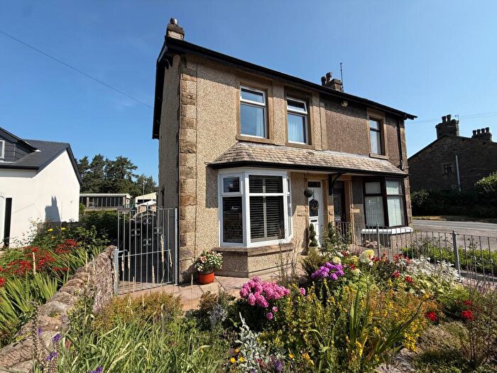 4 Bedroom Semi-Detached House For Sale In Hornby Road, Caton, Lancaster, LA2