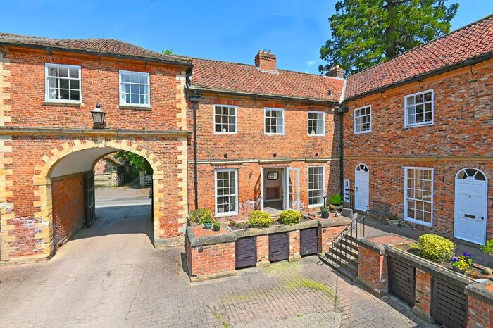 1 Bedroom Flat For Sale In Church Street, Goldsborough, Knaresborough, HG5