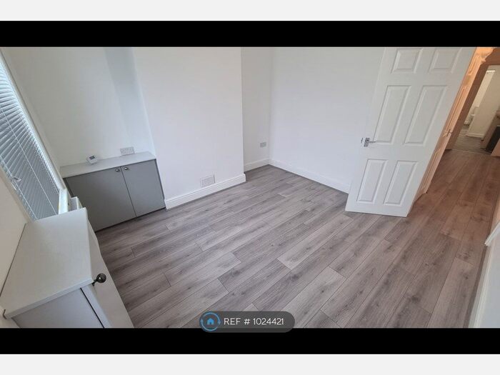2 Bedroom Terraced House To Rent In Harewood Street, Stoke-On-Trent, ST6