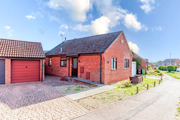 2 Bedroom Detached Bungalow For Sale In Gunton Road, Loddon, NR14