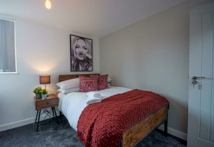 5 Bedroom Terraced House To Rent In Harley Street, Ball Hill, Coventry, CV2