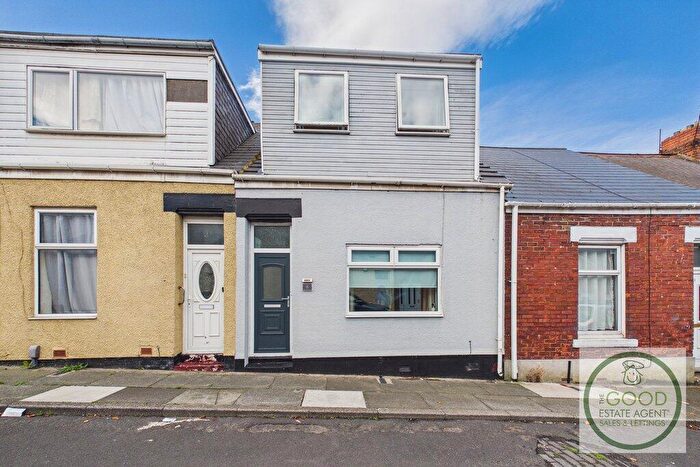 2 Bedroom Terraced House For Sale In Shepherd Street, Sunderland, SR4